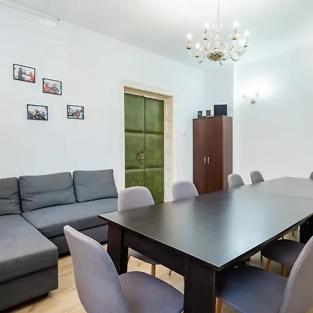 Holiday home Dumbrava Rosie