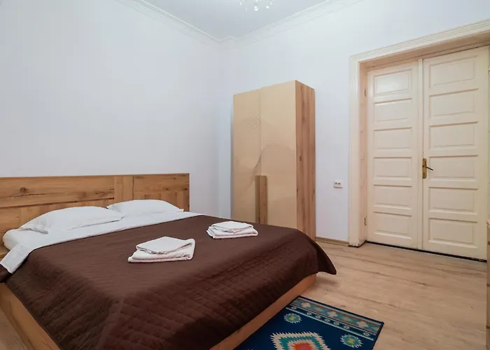 Holiday home Dumbrava Rosie *